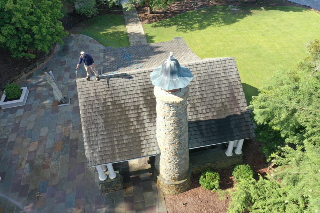 Best Roof Cleaning Service in Lake Oconee & Athens